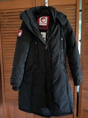 Canada Goose Black Long Puffer Parka with Hood
